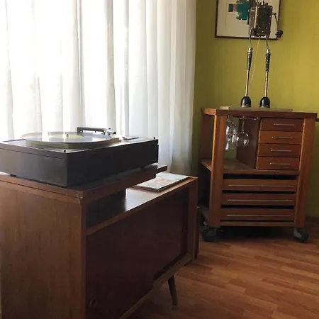 Apartment Merkez Muethis Lokasyon Ayri Mutfakli Antalya